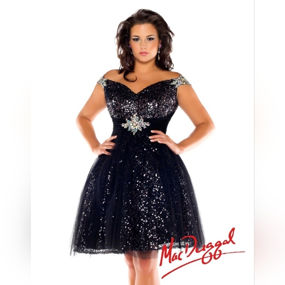 Mac Duggal Dresses & Skirts - NWT Sz 20 Mac Duggal 64759F Black Short Cocktail Dress